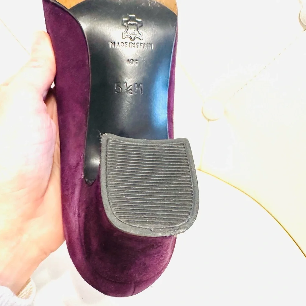 Evan Picone Purple Suede Pumps size 5.5 GUC